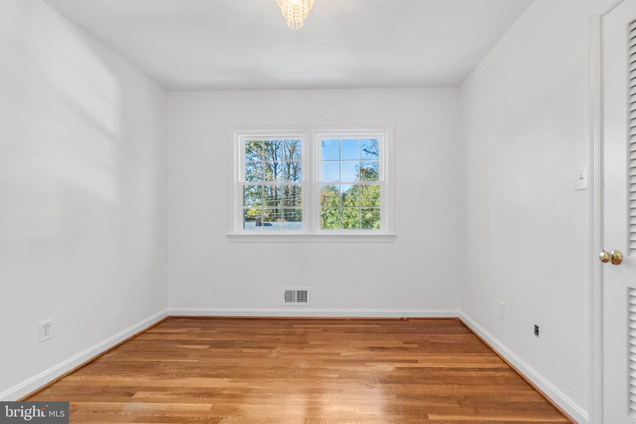 2339 Barbour Road Falls Church, VA 22043 - Photo 17 of 43 Gallery Image 17