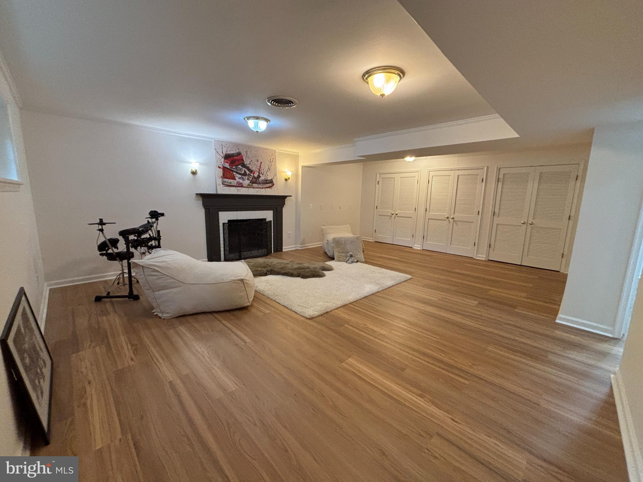2339 Barbour Road Falls Church, VA 22043 - Photo 40 of 43 Gallery Image 40