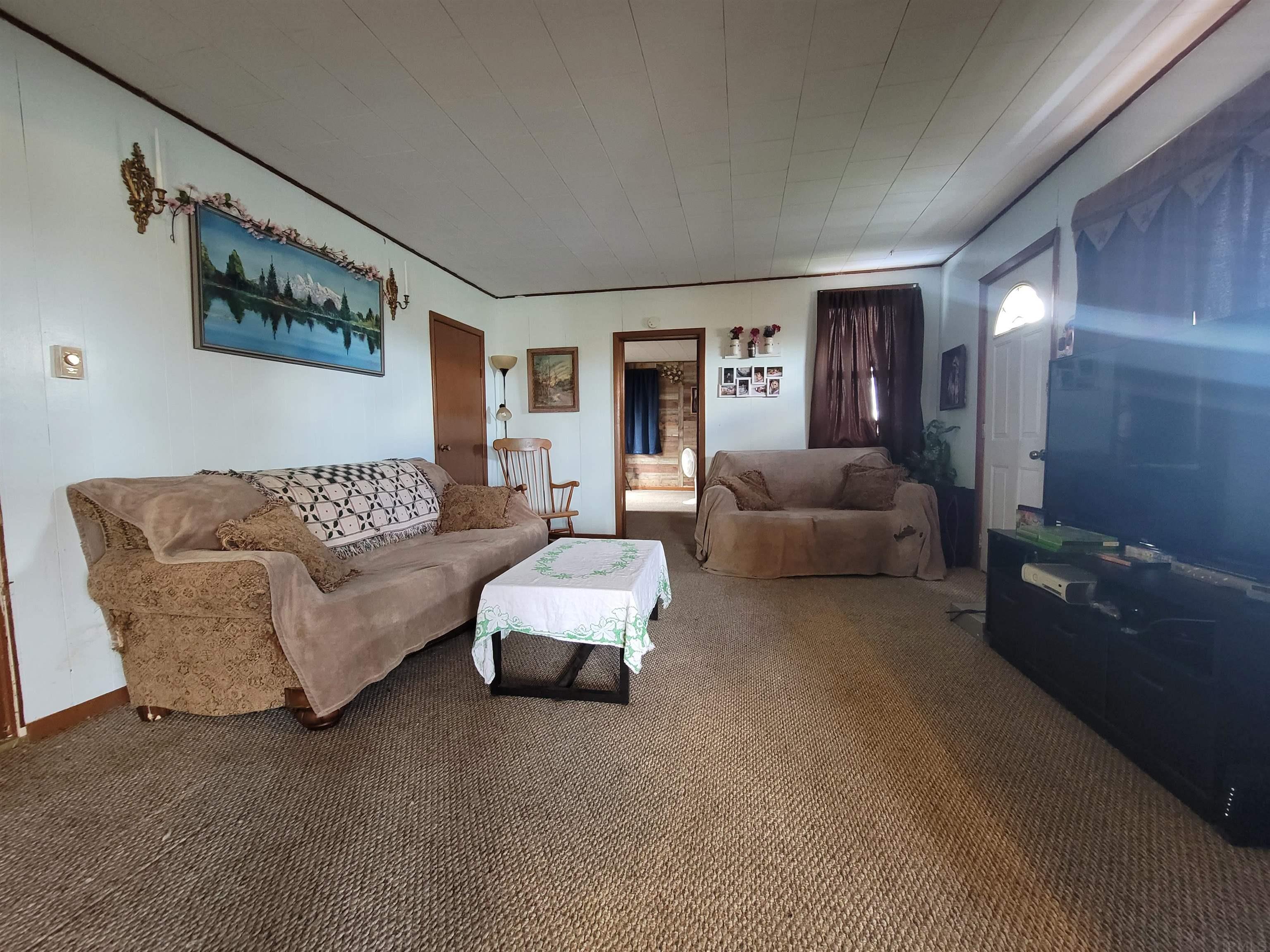 8612 East St Road Montpelier, IN 47359 - Photo 11 of 19 Gallery Image 11