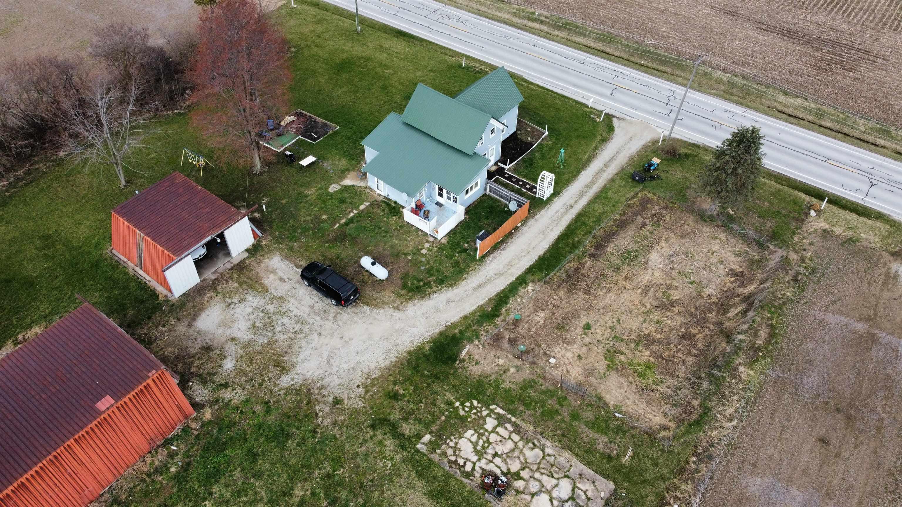 8612 East St Road Montpelier, IN 47359 - Photo 7 of 19 Gallery Image 7
