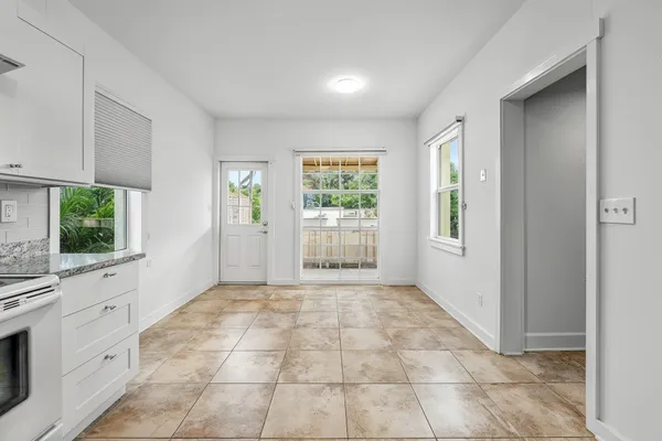 $7,000 | 234 Australian Avenue, Unit B, Palm Beach, FL 33480