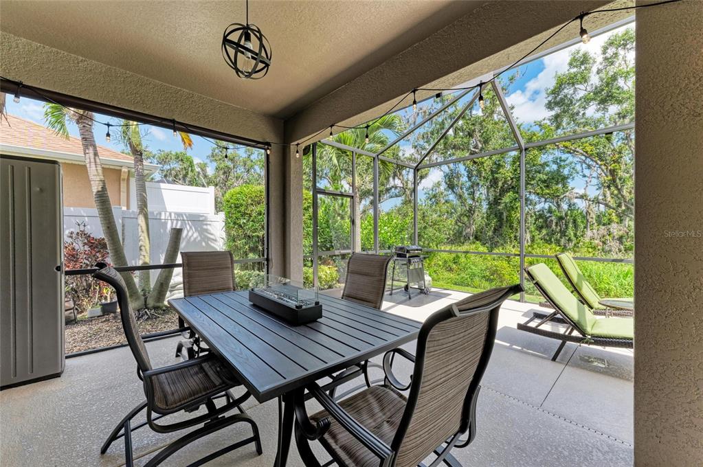 5307 65th Terrace East Ellenton, FL 34222 - Photo 23 of 47 a view of a dining room with furniture window and outside view