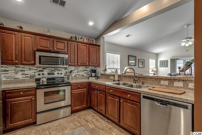 627 Locke Court Murrells Inlet, SC 29576 - Photo 5 of 37 Gallery Image 5