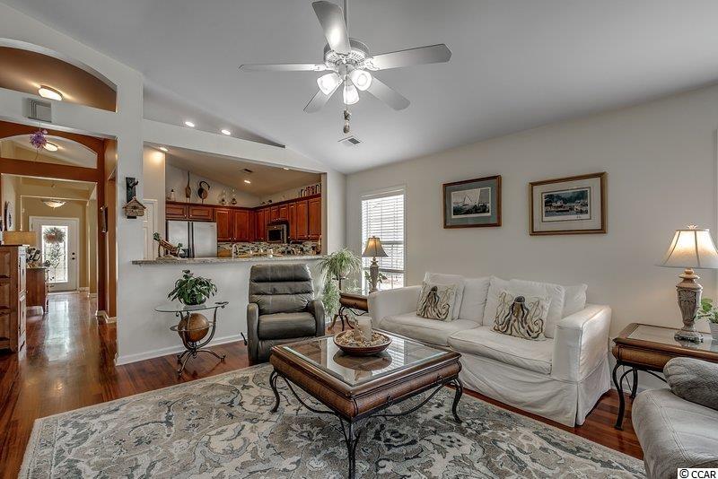 627 Locke Court Murrells Inlet, SC 29576 - Photo 8 of 37 Gallery Image 8