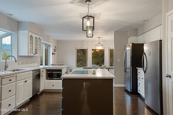 $799,000 | 66 Fern Lane, Cocolalla, ID 83813