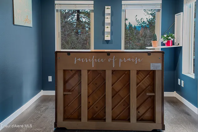 $819,000 | 66 Fern Lane, Cocolalla, ID 83813