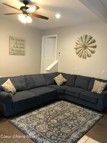 $819,000 | 66 Fern Lane, Cocolalla, ID 83813