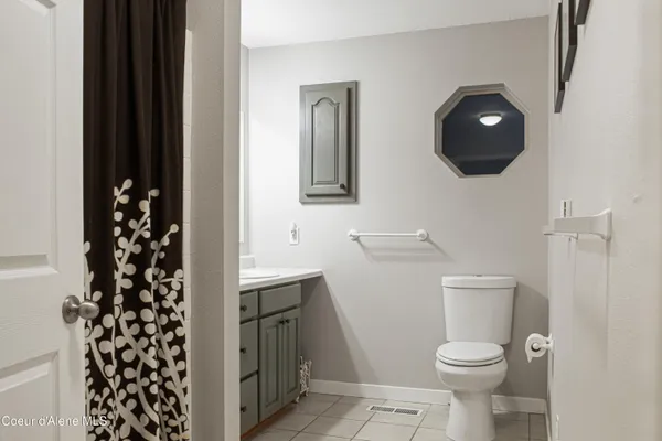 $799,000 | 66 Fern Lane, Cocolalla, ID 83813