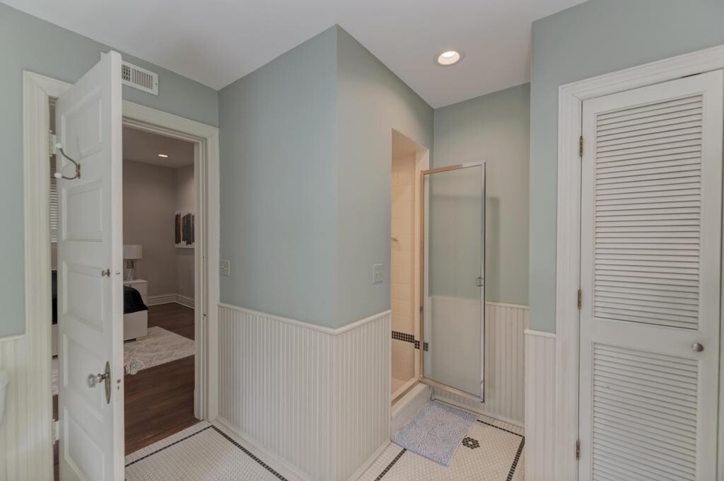 1499 Sheridan Road Highland Park, IL 60035 - Photo 43 of 87