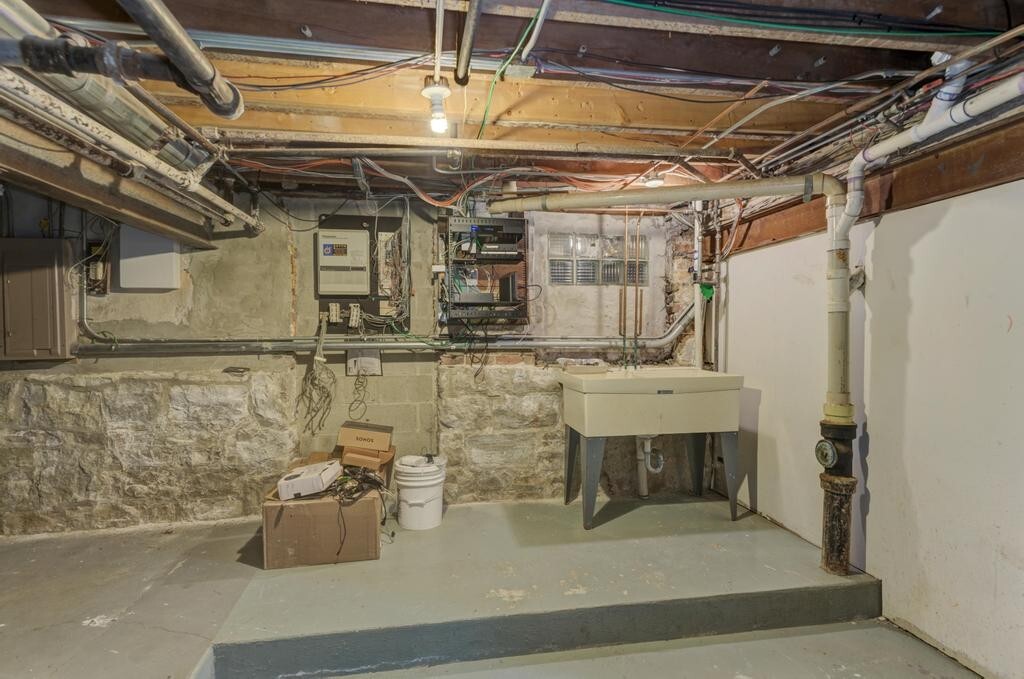 1499 Sheridan Road Highland Park, IL 60035 - Photo 74 of 87