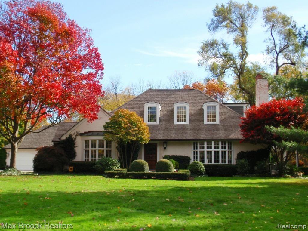 4875 Charing Cross Road Bloomfield Hills, MI 48304 - Photo 2 of 45