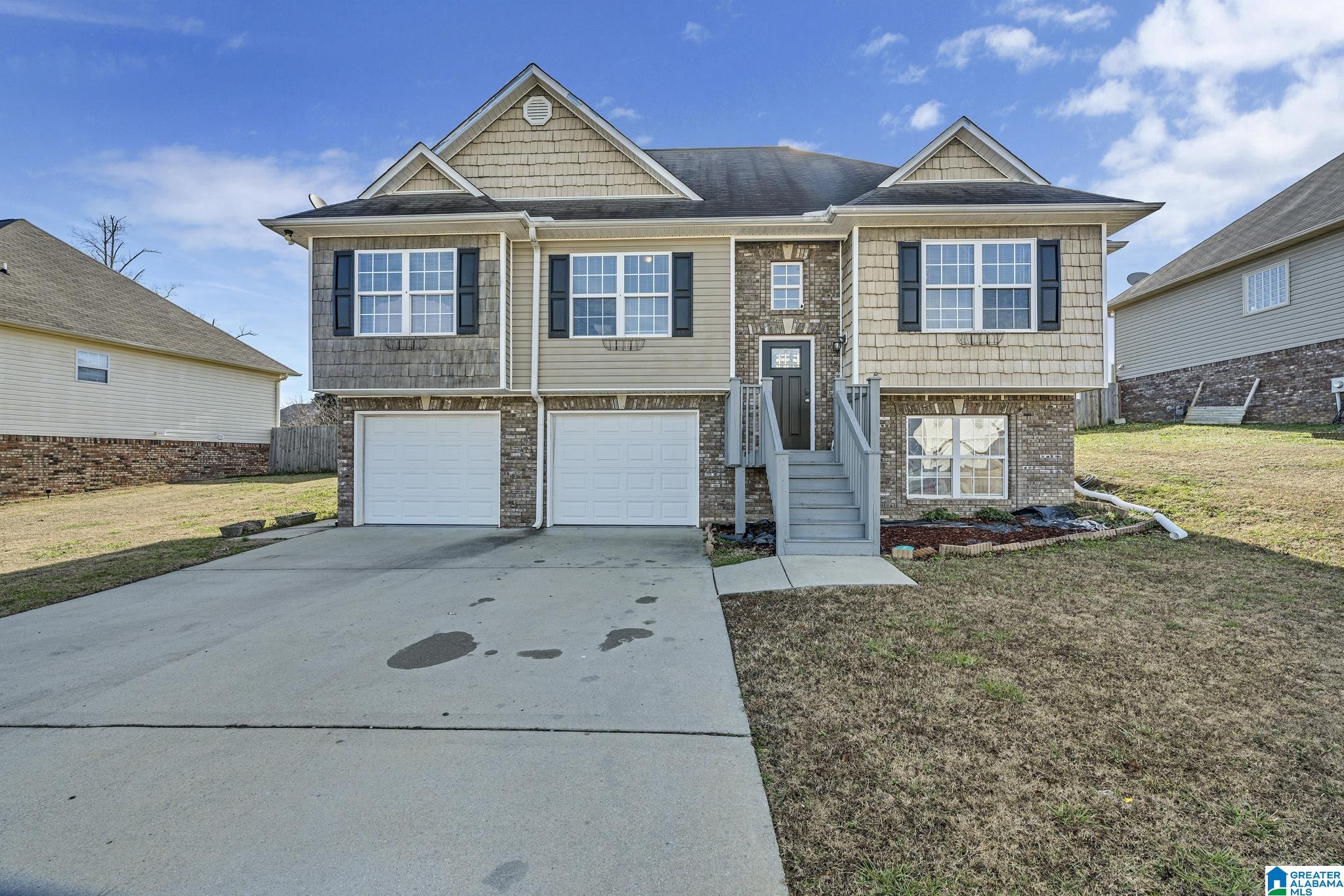 985 Clover Circle Springville, AL 35146 - Photo 2 of 31 Gallery Image 2