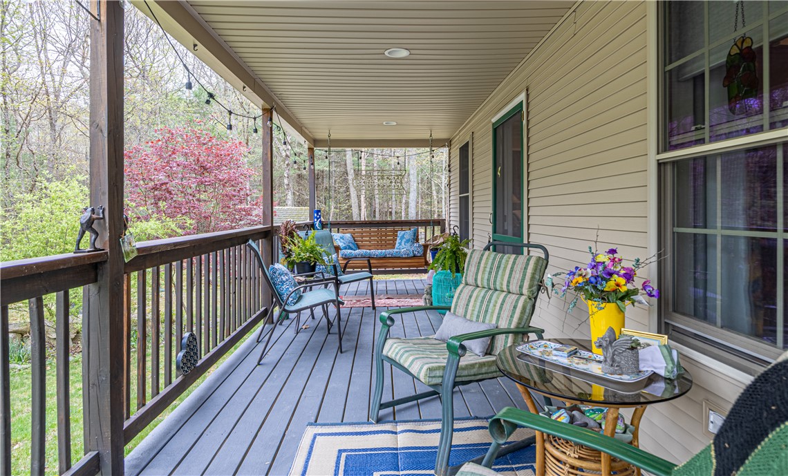 956 Reynolds Road Glocester, RI 02814 - Photo 21 of 28