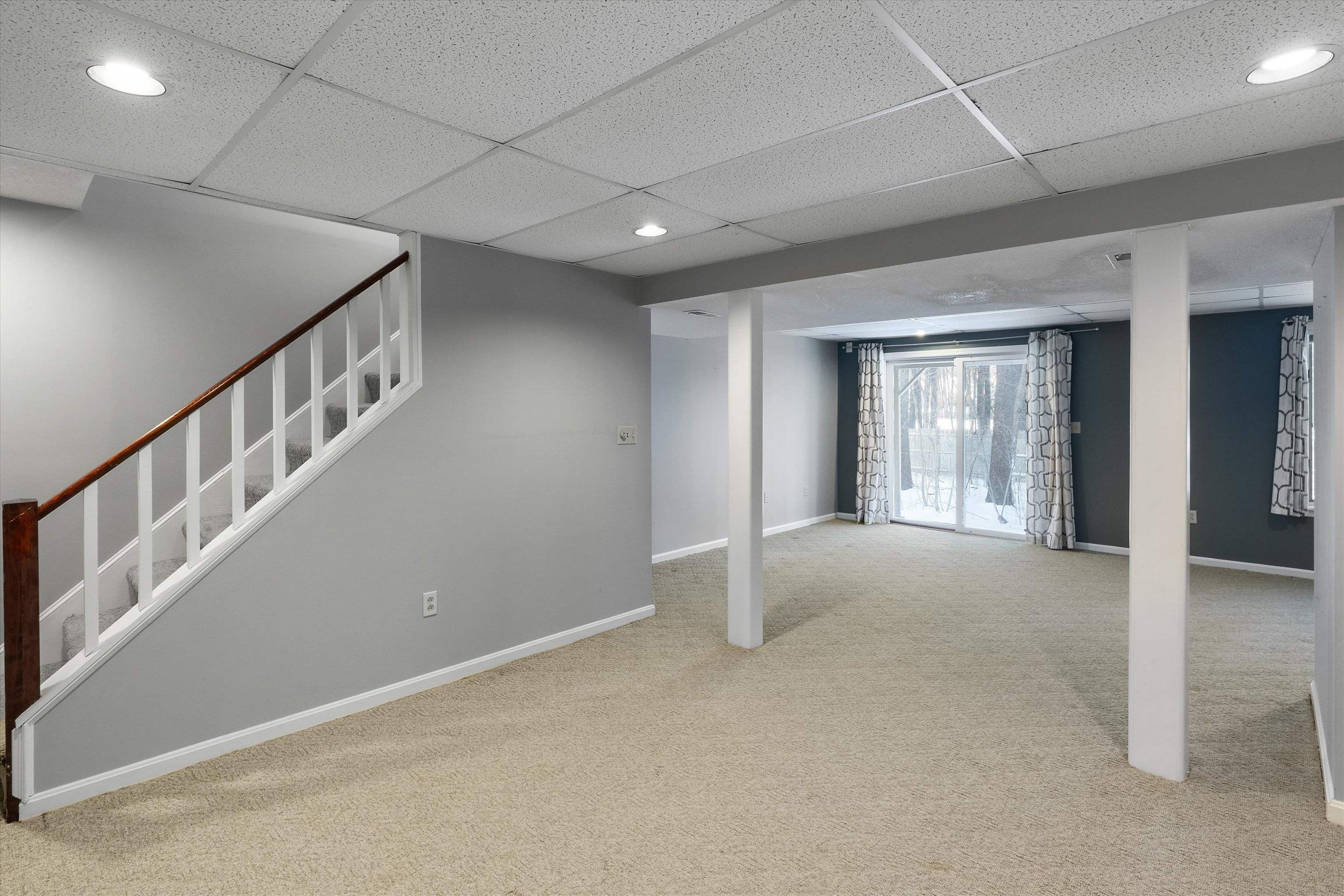 14 Salisbury Road, Unit 43 Nashua, NH 03064 - Photo 19 of 24