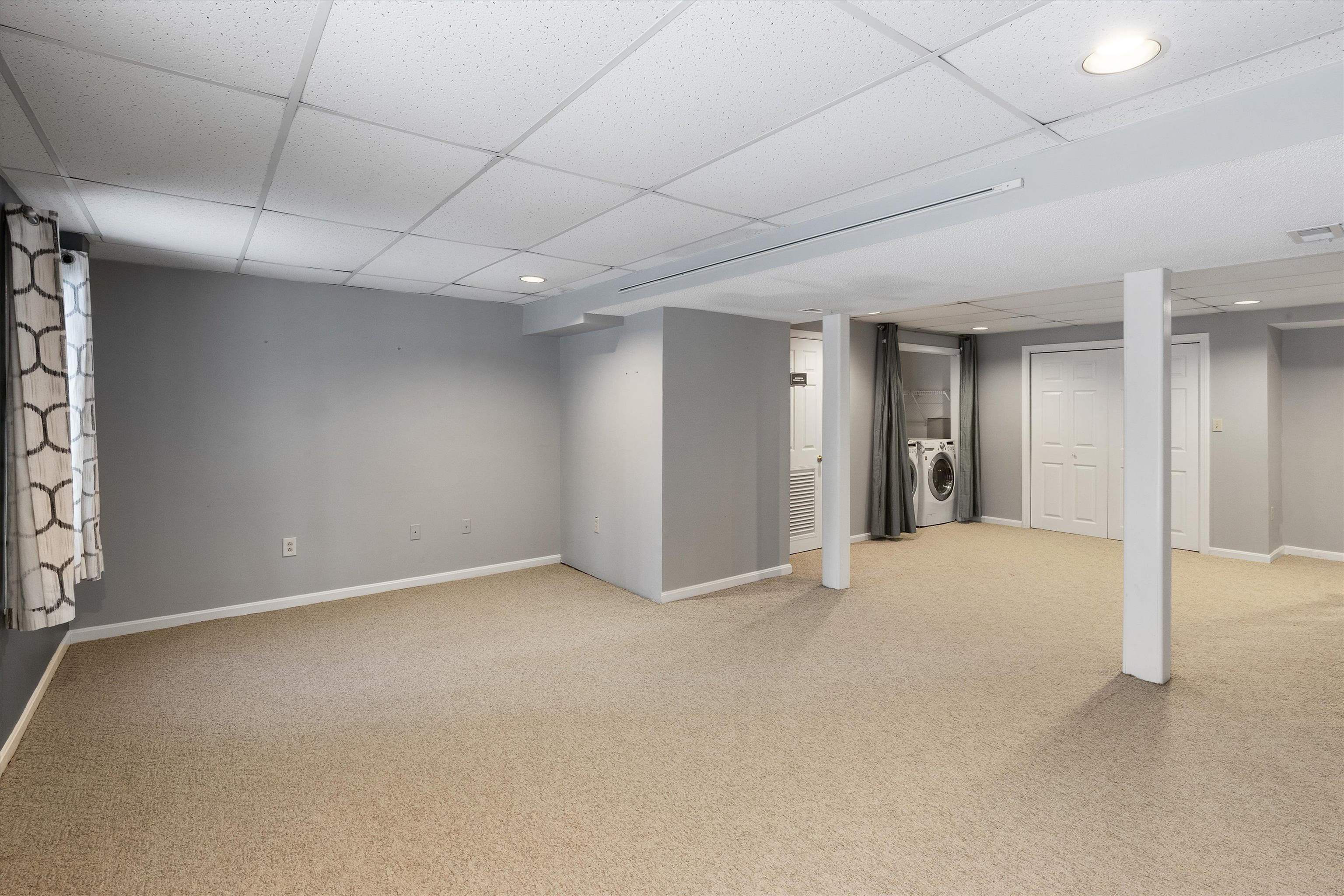 14 Salisbury Road, Unit 43 Nashua, NH 03064 - Photo 21 of 24