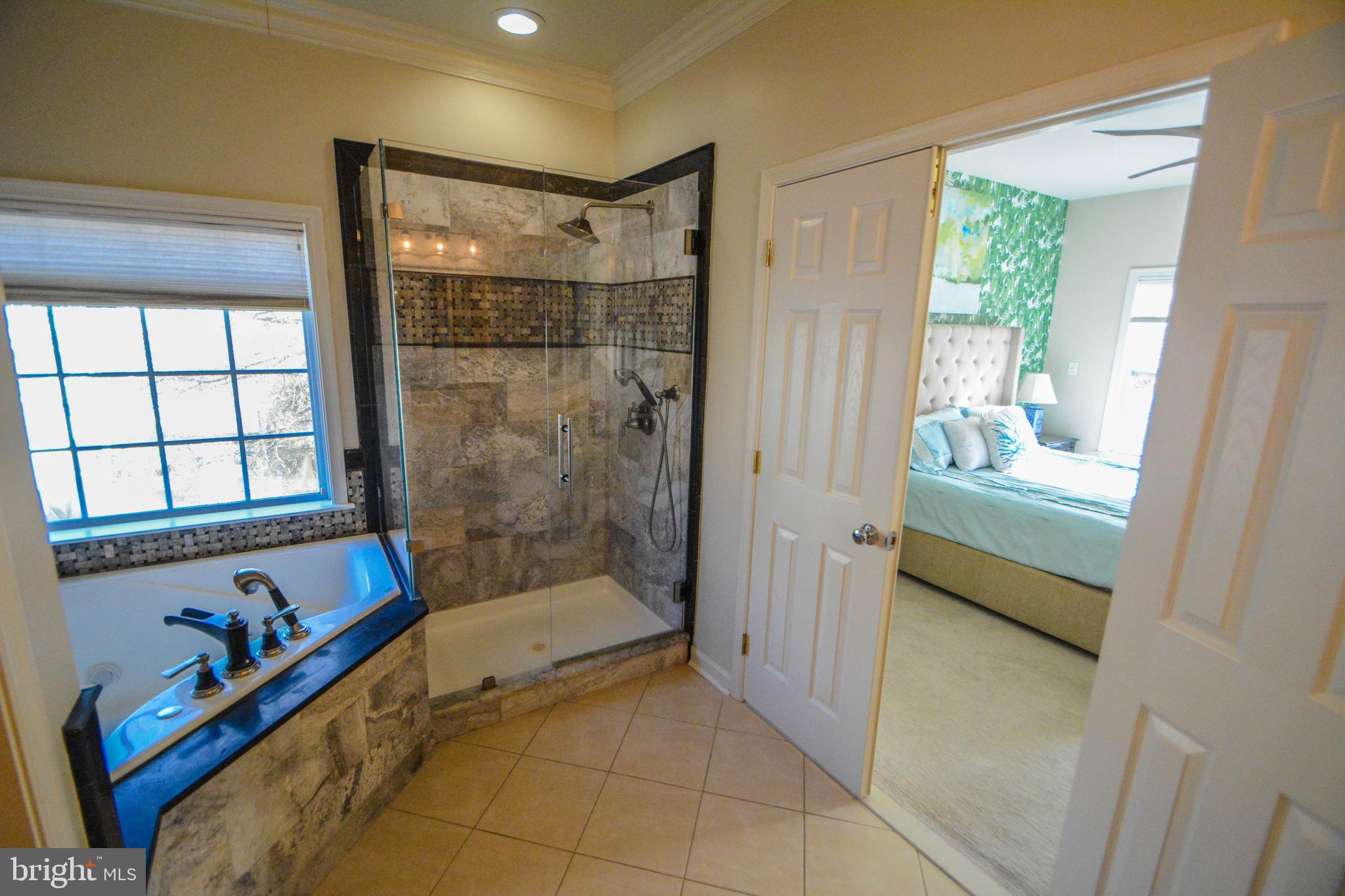 104 Camp David Road Wilmington, DE 19810 - Photo 22 of 36 Tile shower with custom glass enclosure
