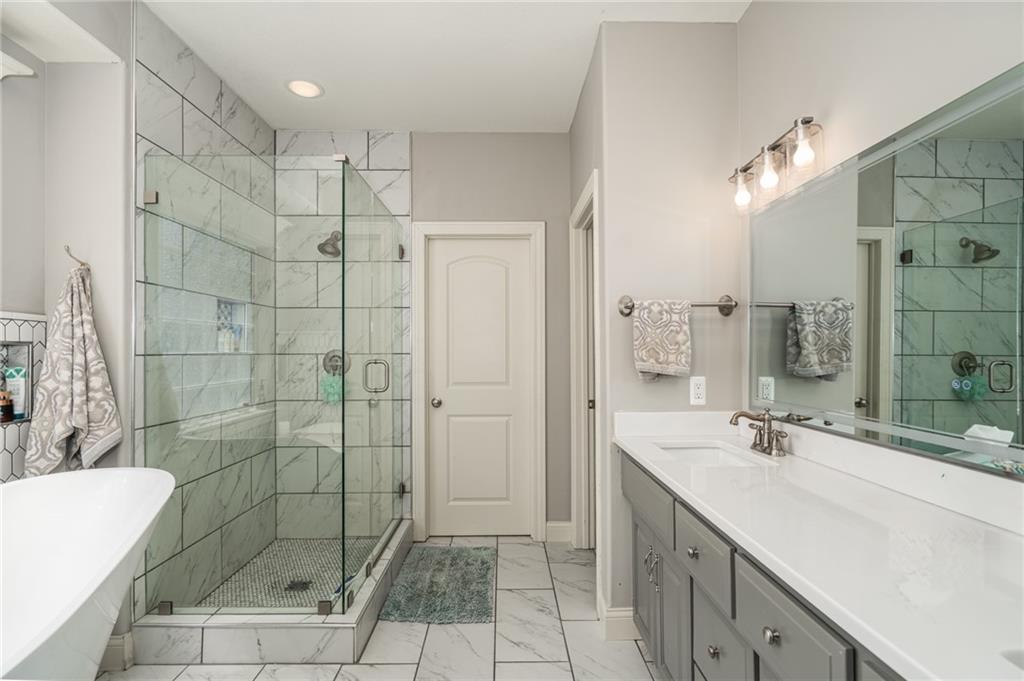 1216 Waverly Drive Lawrence, KS 66049 - Photo 15 of 46