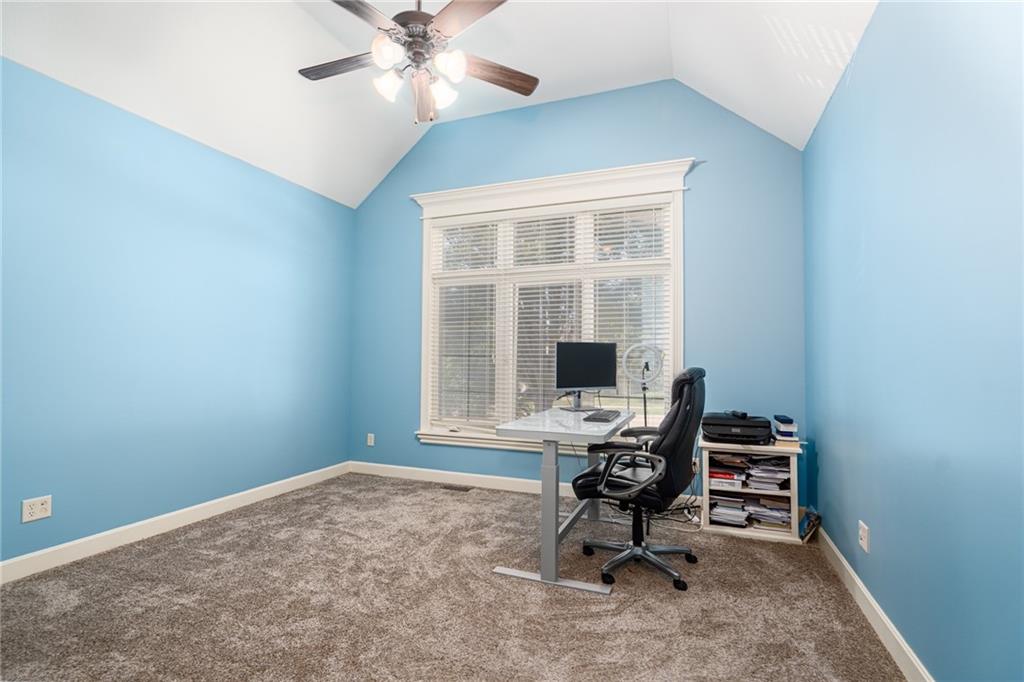 1216 Waverly Drive Lawrence, KS 66049 - Photo 19 of 46