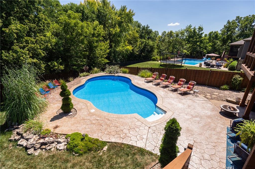 1216 Waverly Drive Lawrence, KS 66049 - Photo 42 of 46