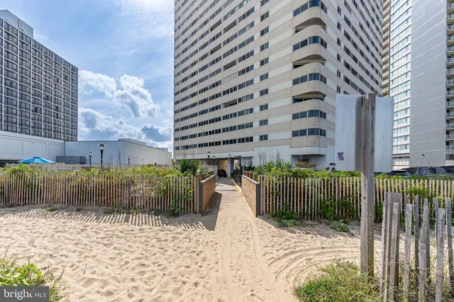 $268,500 | 10300 Coastal Highway, Unit 802, Ocean City, MD 21842