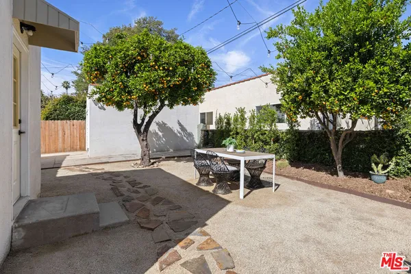 $989,000 | 491 East Penn Street, Pasadena, CA 91104