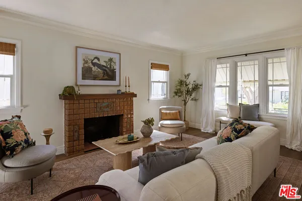 $989,000 | 491 East Penn Street, Pasadena, CA 91104