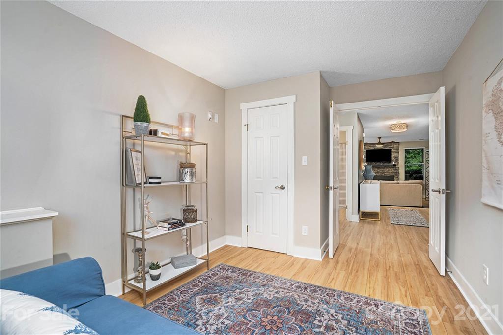 20123 Henderson Road, Unit G Cornelius, NC 28031 - Photo 22 of 23 Gallery Image 22