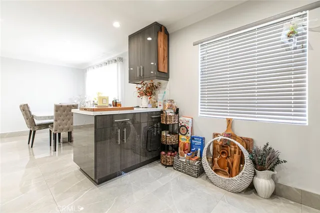 $799,000 | 7901 VÃa Stefano, Burbank, CA 91504