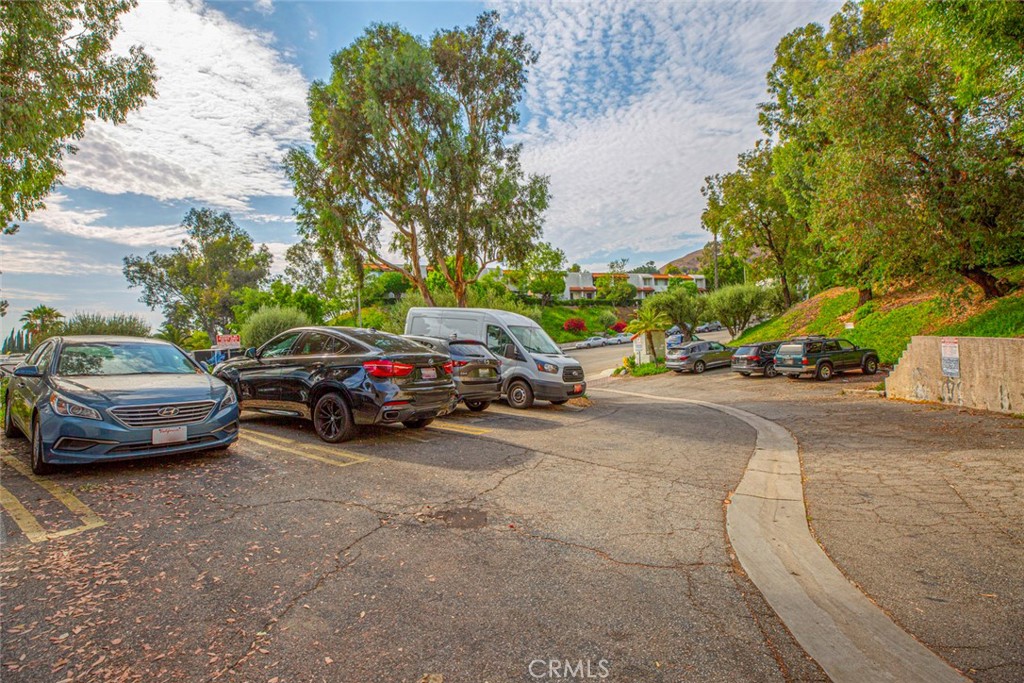 7901 Vía Stefano Burbank, CA 91504 - Photo 43 of 58 a view of cars parked on a street side