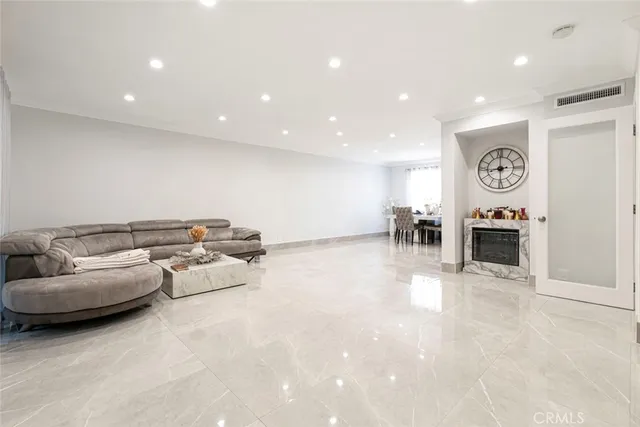 $850,000 | 7901 VÃa Stefano, Burbank, CA 91504