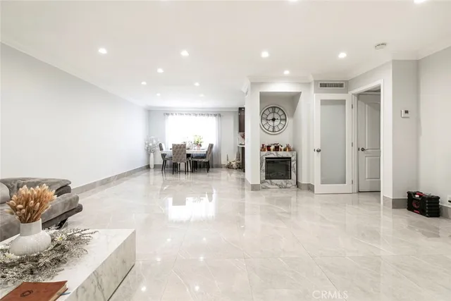 $799,000 | 7901 VÃa Stefano, Burbank, CA 91504