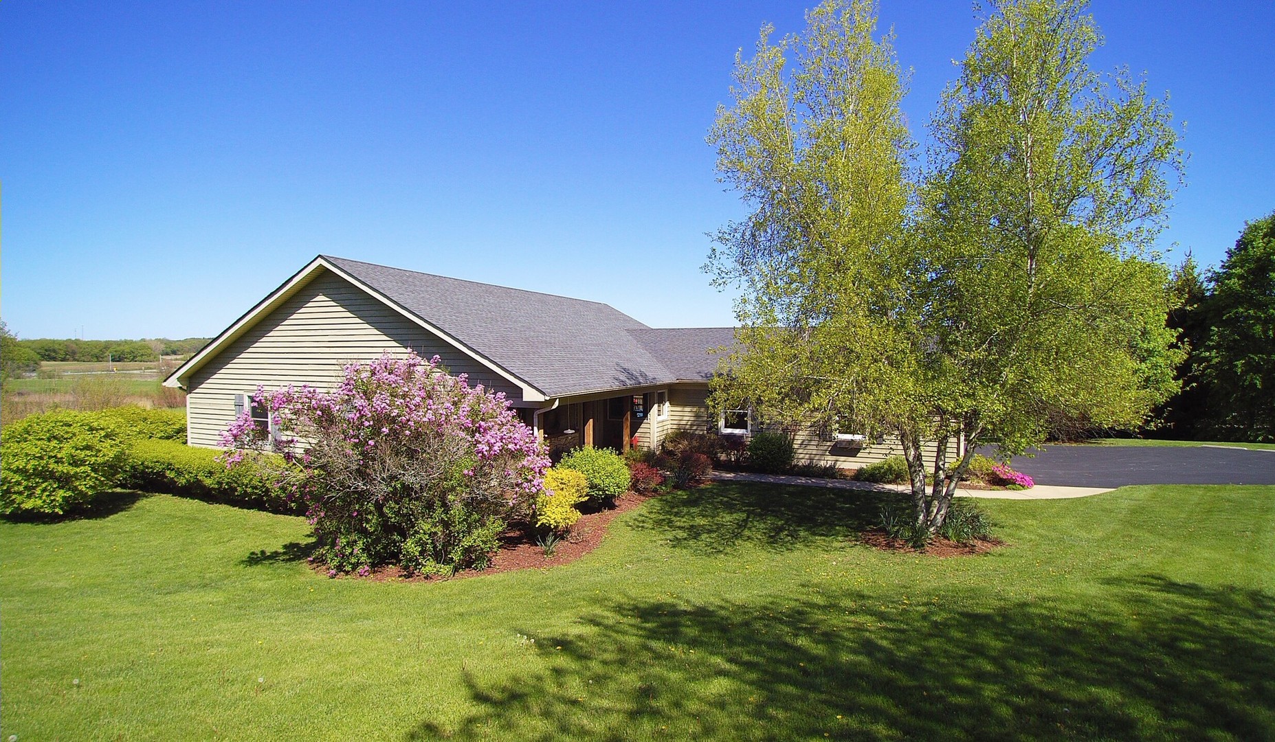2N501 LaFox Road Elburn, IL 60119 - Photo 2 of 31