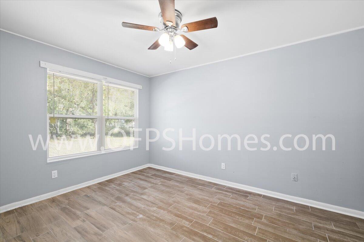 309 East Walnut Avenue Crestview, FL 32539 - Photo 12 of 15 Walnut 10