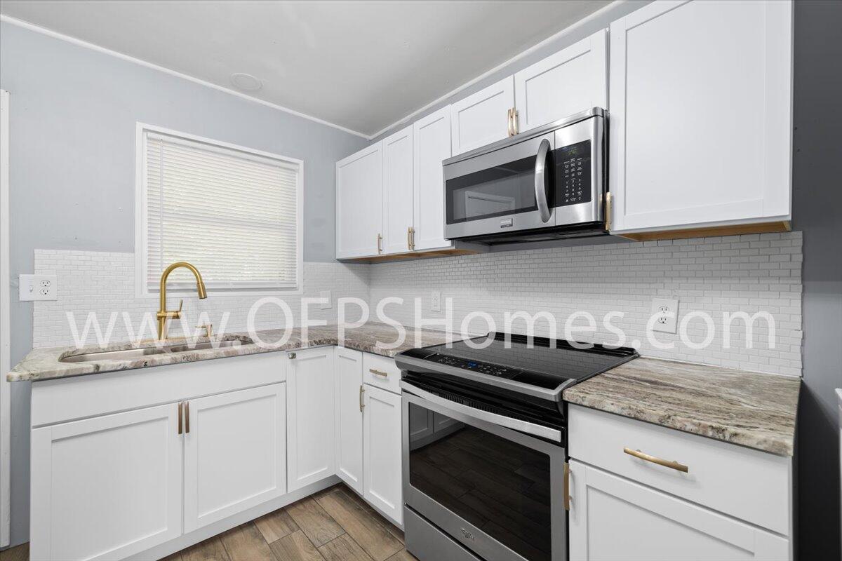 309 East Walnut Avenue Crestview, FL 32539 - Photo 6 of 15 Walnut 4