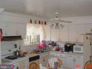 28 Haines Mill Road Delran, NJ 08075 - Photo 2 of 4