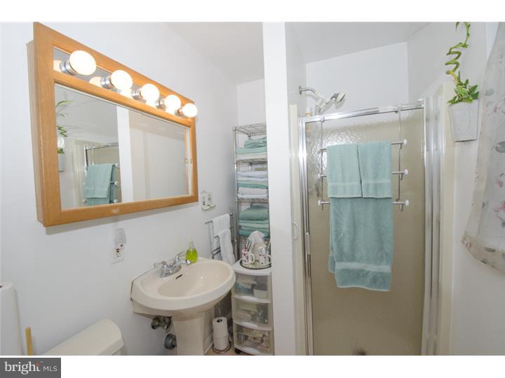320 West Rose Valley Road Wallingford, PA 19086 - Photo 16 of 25 Bathroom