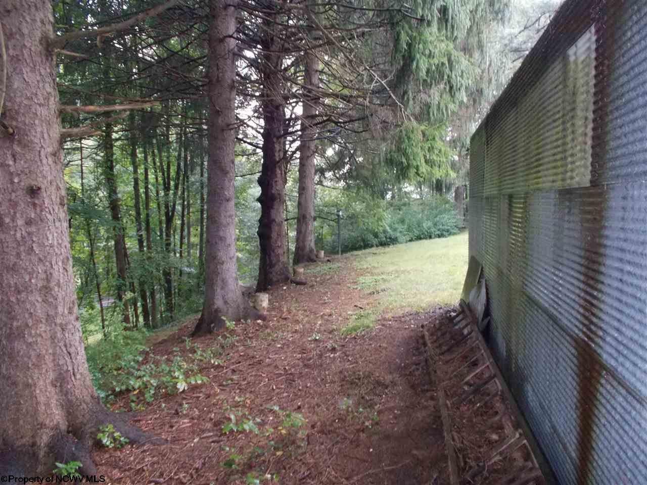 1861 Bunner Ridge Road Fairmont, WV 26554 - Photo 5 of 15 Gallery Image 5