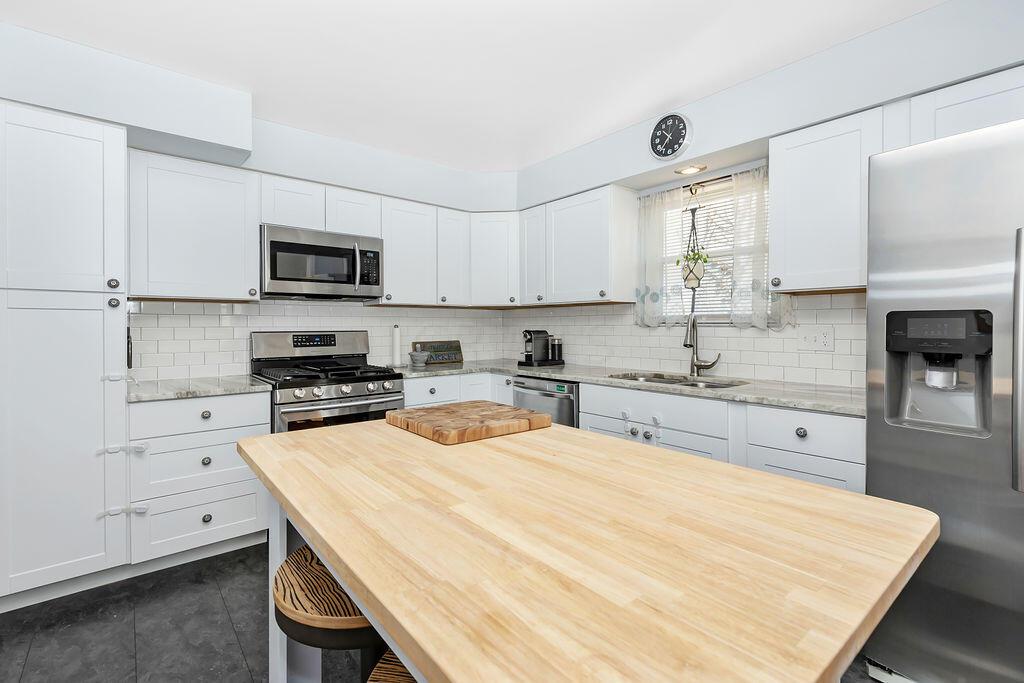 5009 Shadycrest Road Columbus, OH 43229 - Photo 17 of 38 Gallery Image 17