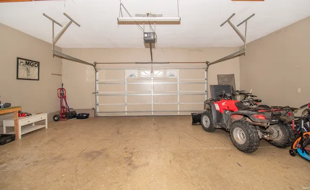 $449,900 | 7075 North 20th Road West, Howe, IN 46746