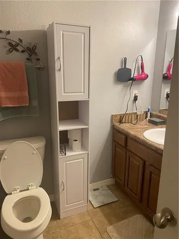 $215,000 | 1631 Kent Drive, Webb City, MO 64870