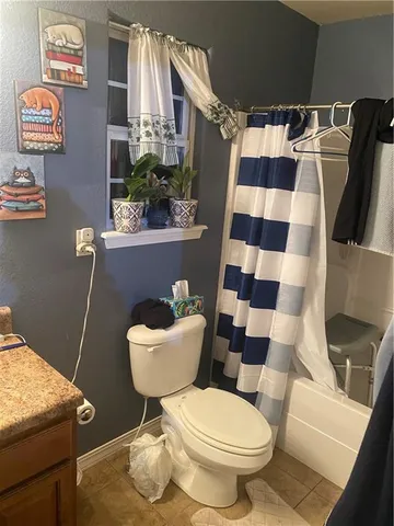 $215,000 | 1631 Kent Drive, Webb City, MO 64870