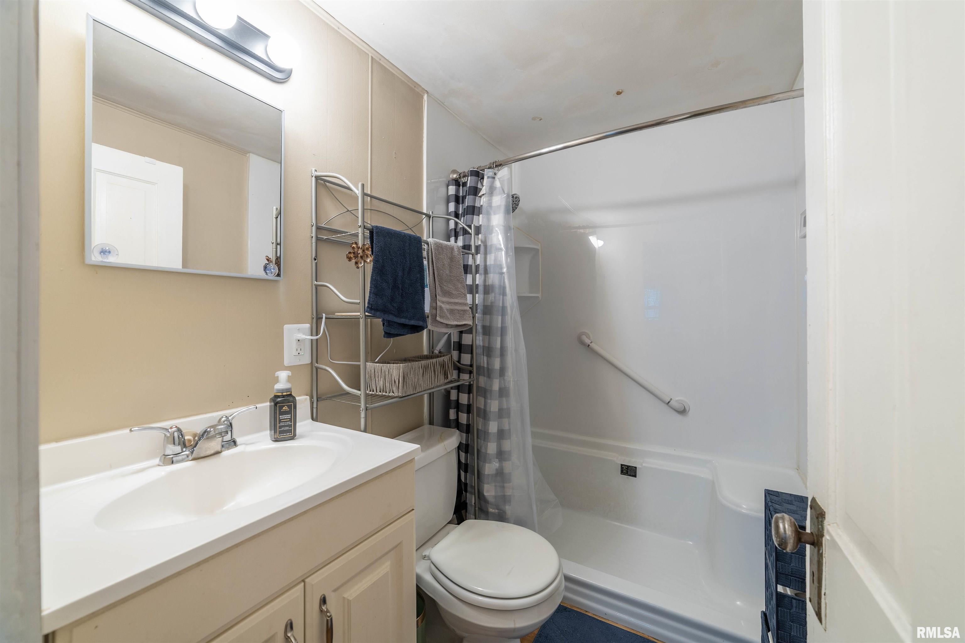 1519 North 15th Street Quincy, IL 62301 - Photo 11 of 24