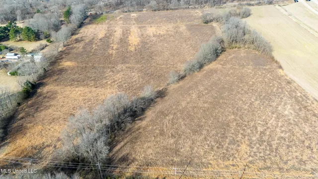 $400,000 | 1 South Old Highway, Hernando, MS 38632