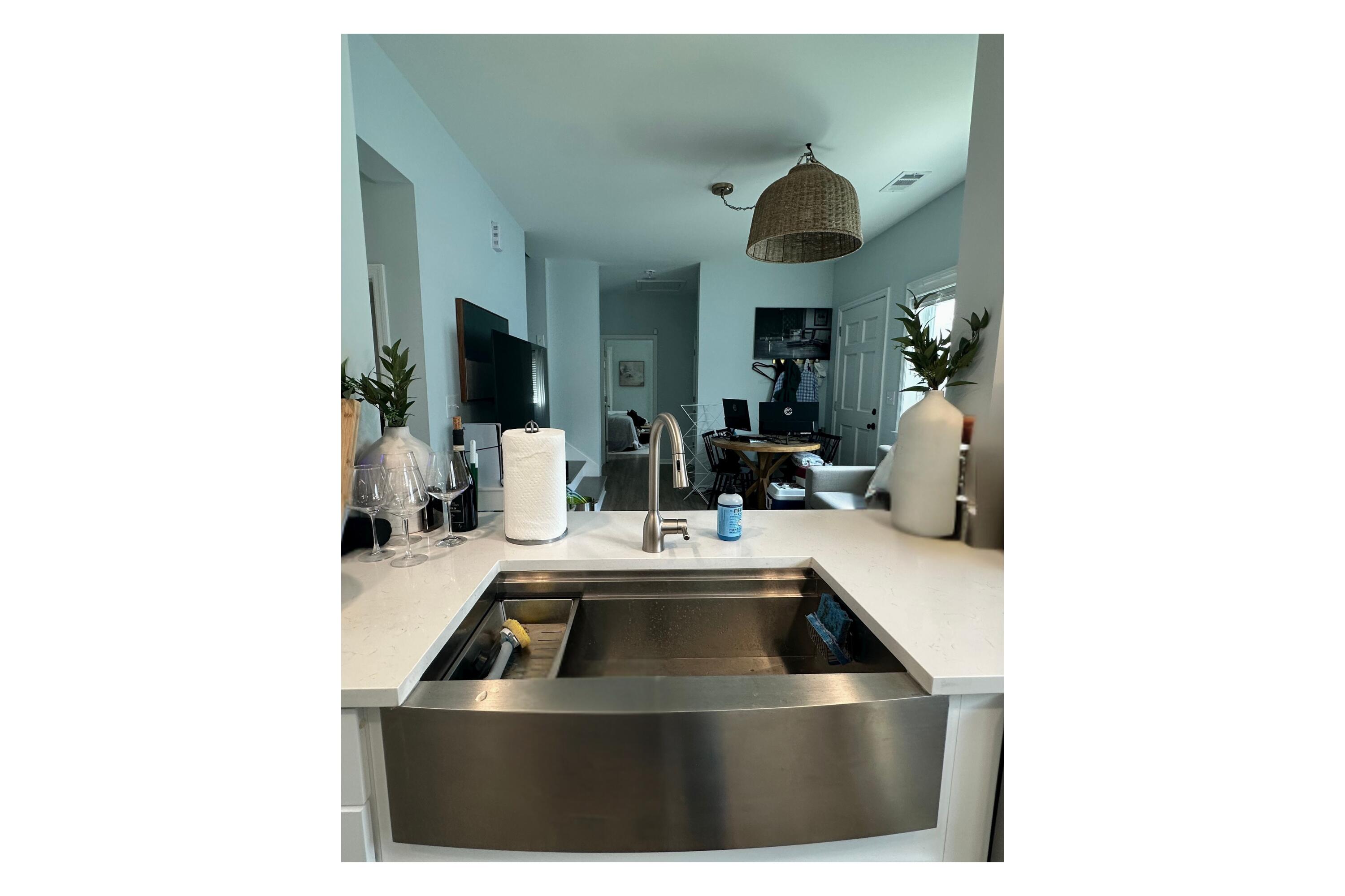 183 Romney Street Charleston, SC 29403 - Photo 8 of 20 Untitled design.zip - 8