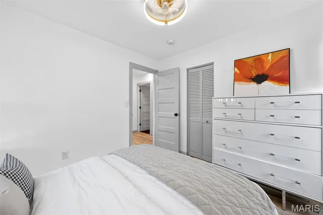 $239,900 | 10000 Lackland Road, Overland, MO 63114