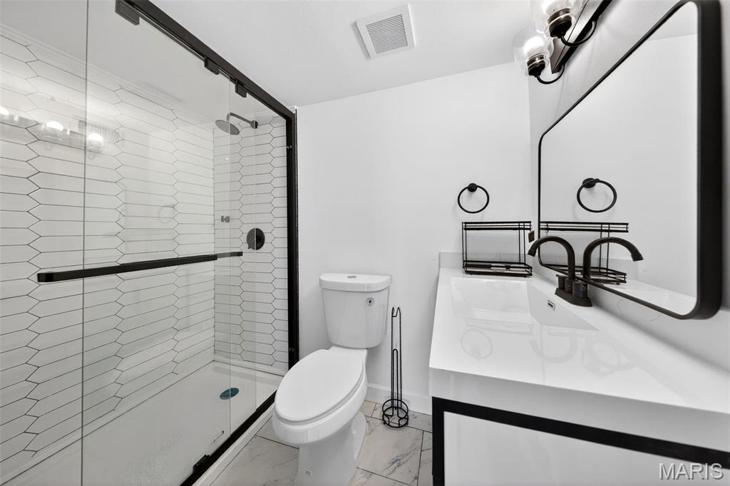 10000 Lackland Road Overland, MO 63114 - Photo 20 of 25