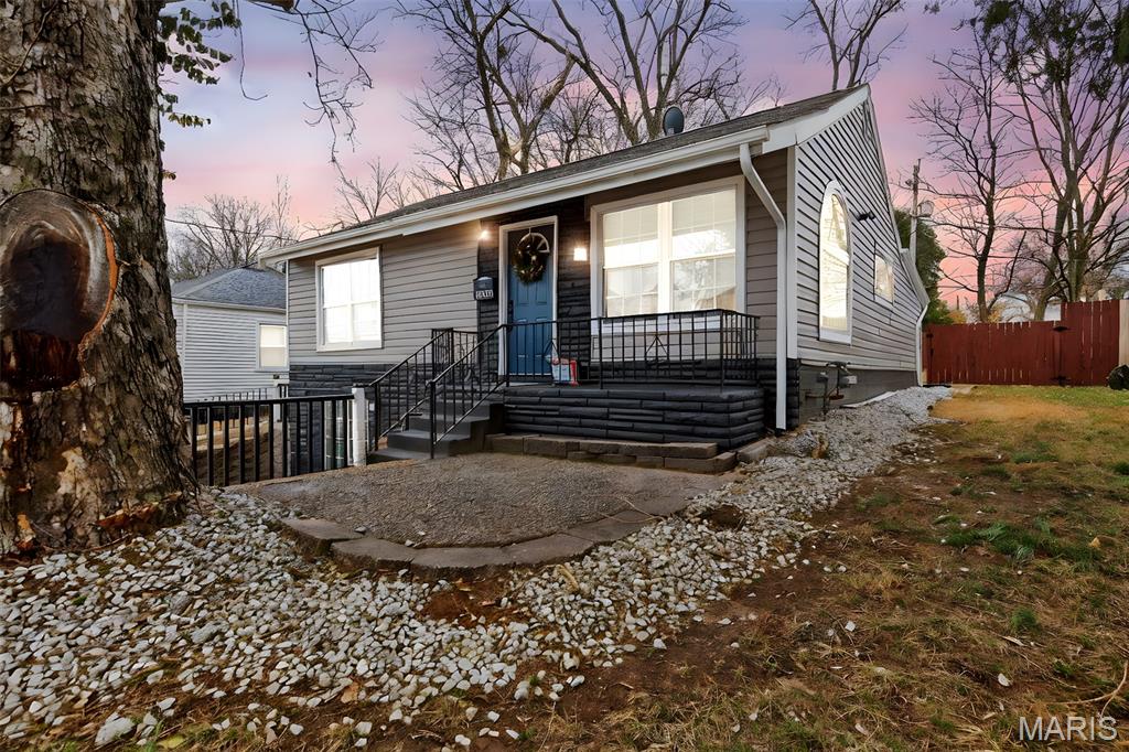 10000 Lackland Road Overland, MO 63114 - Photo 2 of 25