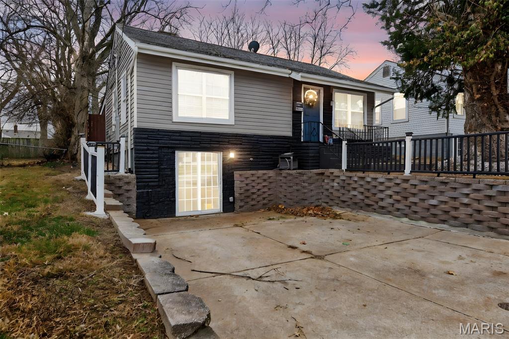 10000 Lackland Road Overland, MO 63114 - Photo 3 of 25