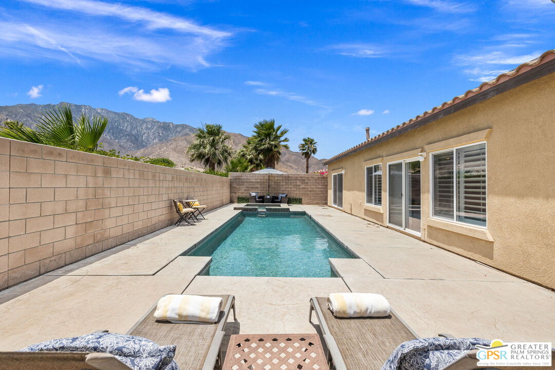827 Alta Ridge Palm Springs, CA 92262 - Photo 36 of 37