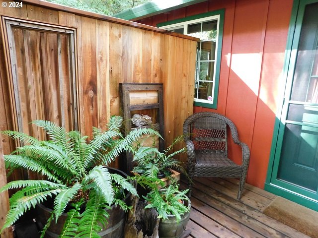 9864 Beach Drive Birkenfeld, OR 97016 - Photo 5 of 31 Deck